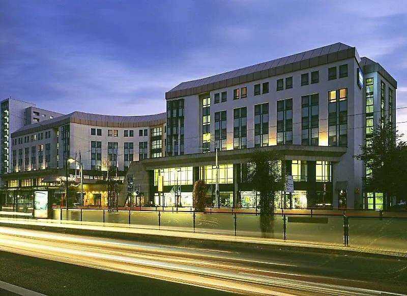 Dorint Hotel Дрезден Германия