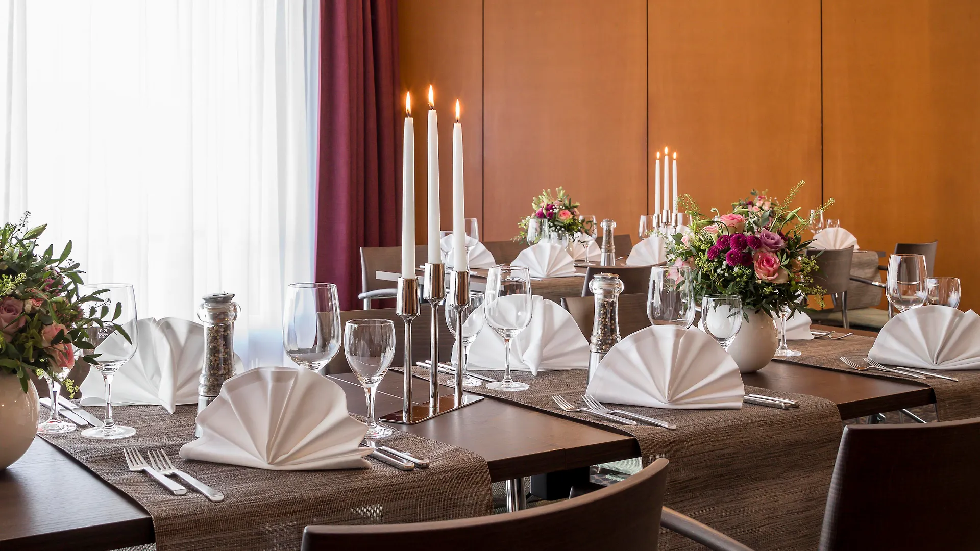 Dorint Hotel Dresden 4*,  Germany